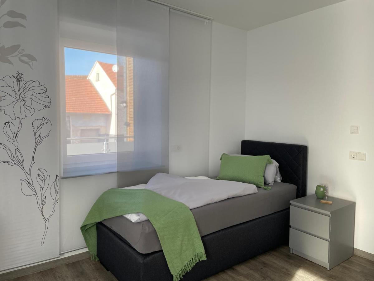 Wohnung Fuer Berufstaetige ฮึนเฟลด์ ภายนอก รูปภาพ