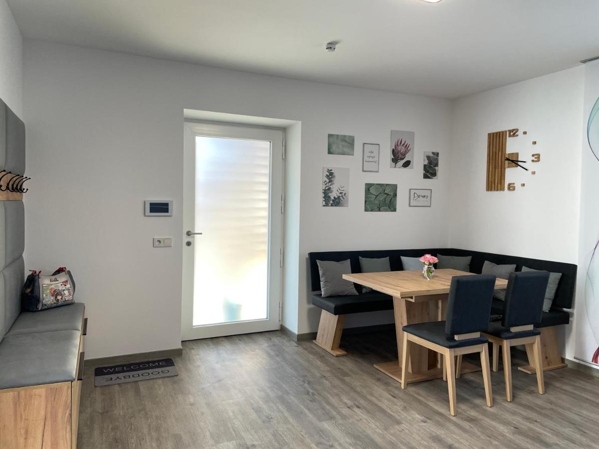 Wohnung Fuer Berufstaetige ฮึนเฟลด์ ภายนอก รูปภาพ